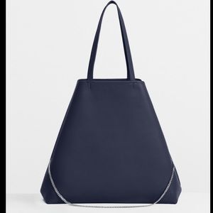 Theory shoulder Tote
